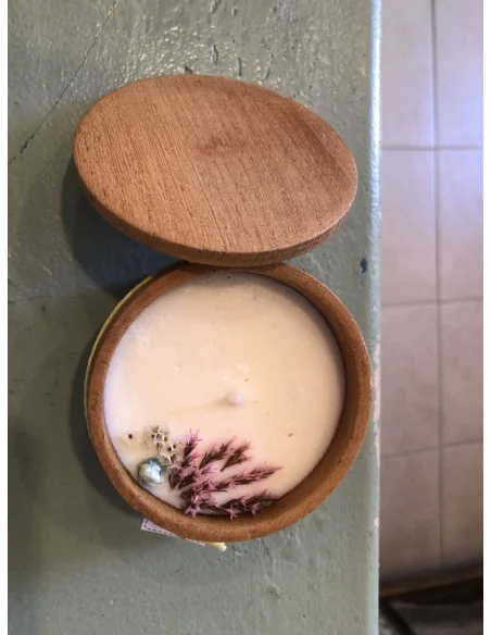 vela-en-cuenco-madera-aromatica-artesanal-decoracion-rustica-boho-chic-calidez-hogar-kaylash