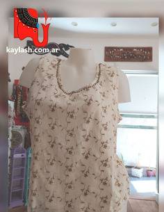 Musculosa bordada Origen: India