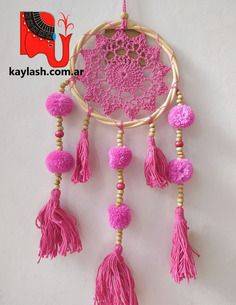 Atrapasueño de ratan y crochet