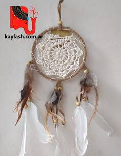 atrapasueno-gamuzado-crochet-12cm-artesanal-decoracion-boho-chic-auto-dormitorio-kaylash