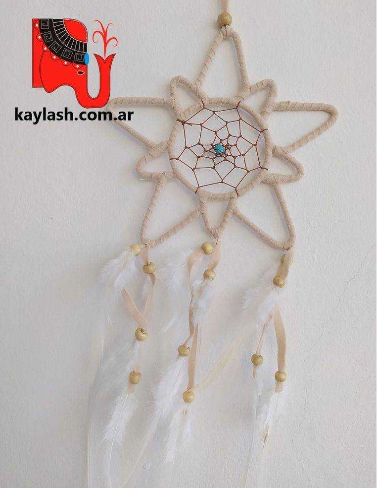 Atrapasueño Estrella Bali, gamuzado y con cuerpo de metal Origen: Indonesia