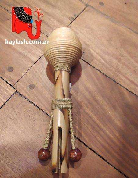 Maraca de ratan tik-tok Maraca de ratan tik-tok